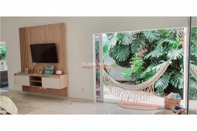 Casas, Venta en La Flora