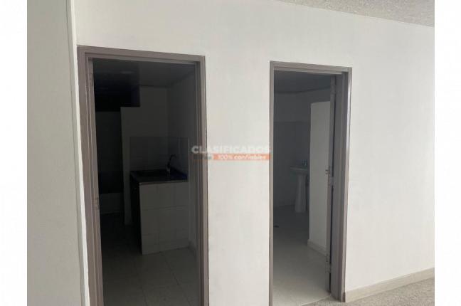 Oficinas y Consultorios, Alquiler, La Merced - $30.000.000