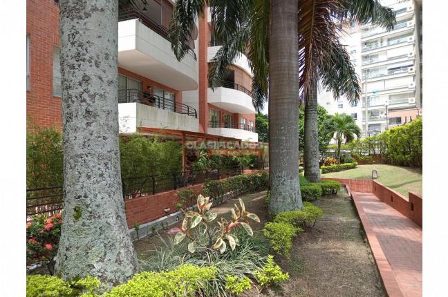 Apartamentos, Venta en Club Residencial Los Cristales