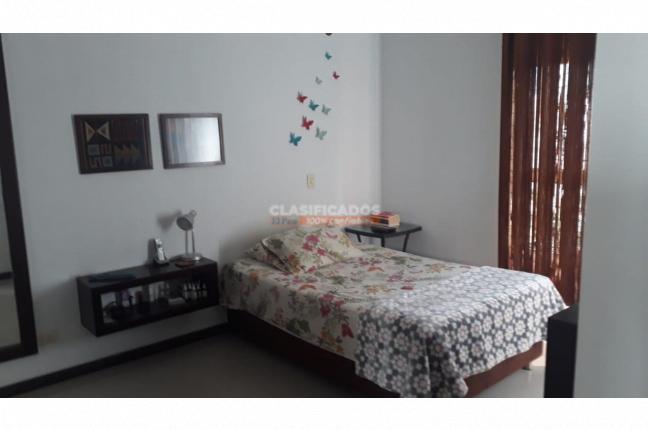 Apartamentos, Alquiler en Menga