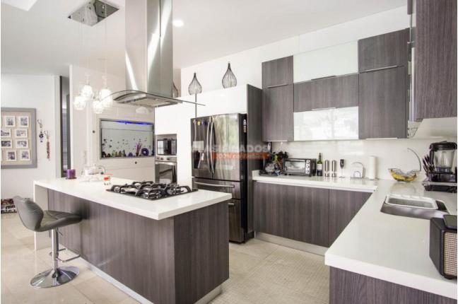 Apartamentos, Venta, Bellavista - $2.200.000.000