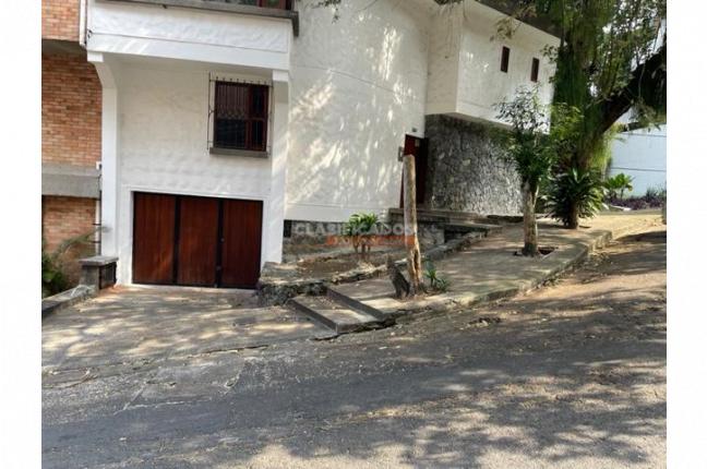 Casas, Venta en Granada
