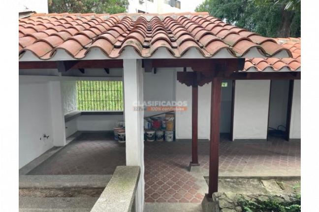 Casas, Venta, Granada - $1.500.000.000