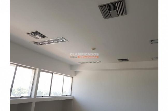 Locales y Bodegas, Alquiler, Centro Ccial. Unicentro - $4.800.000