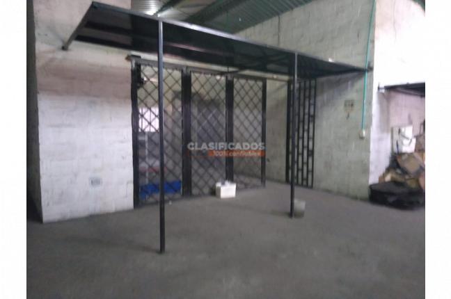 Oficinas y Consultorios, Alquiler, La Flora - $7.000.000