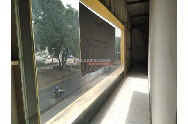 Oficinas y Consultorios, Alquiler, La Flora - $7.000.000