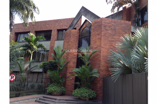 Edificios, Alquiler en Sameco