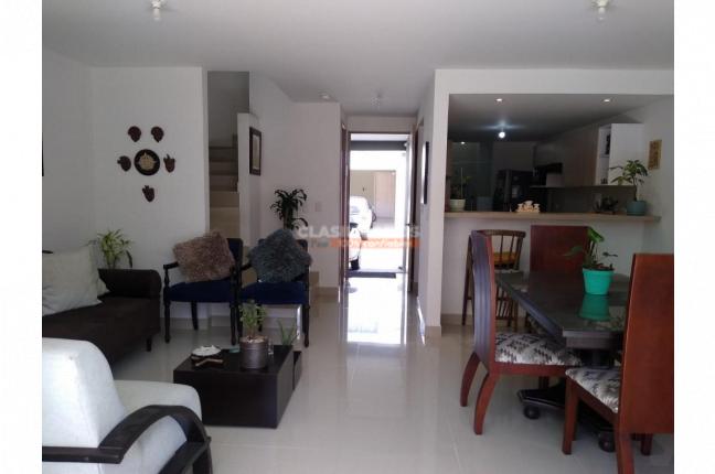 Casas, Venta, Ciudad Country - $390.000.000