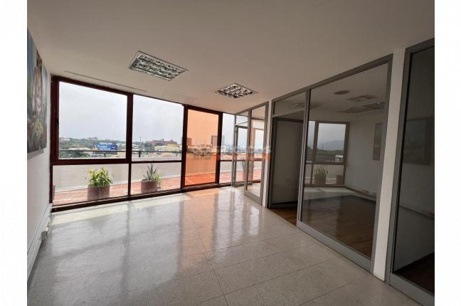 Oficinas y Consultorios, Venta, Ciudad Jardín - $1.400.000.000