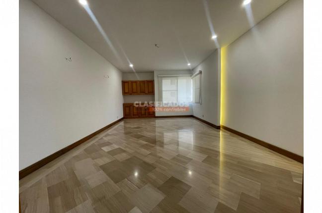 Apartamentos, Venta, Normandía - $1.600.000.000