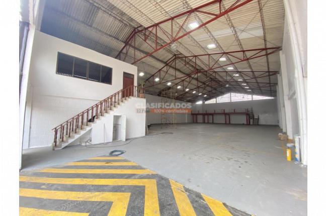 Locales y Bodegas, Alquiler, Acopi - $15.000.000