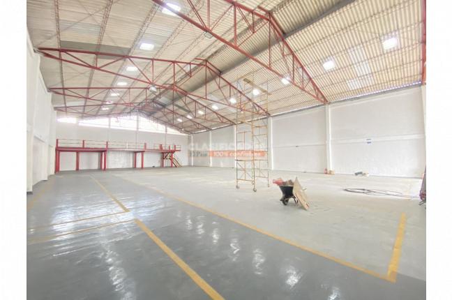 Locales y Bodegas, Alquiler, Acopi - $15.000.000