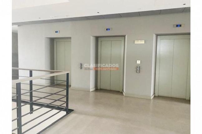 Oficinas y Consultorios, Alquiler en Santa Mónica Norte