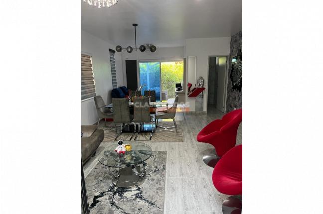 Casas, Venta en La Morada