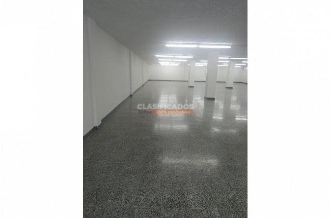 Locales y Bodegas, Venta, Versalles - $1.300.000.000