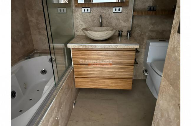 Apartamentos, Venta en Altos Menga