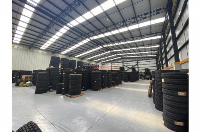 Locales y Bodegas, Alquiler, Yumbo - $28.000.000