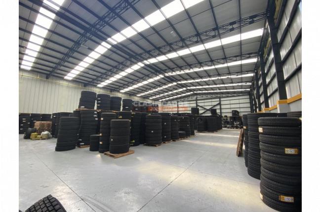 Locales y Bodegas, Alquiler, Yumbo - $28.000.000