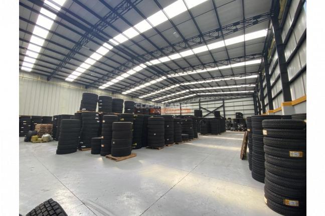 Locales y Bodegas, Alquiler, Yumbo - $28.000.000