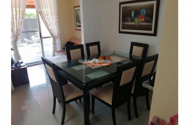 Casas, Venta en Ciudad Country