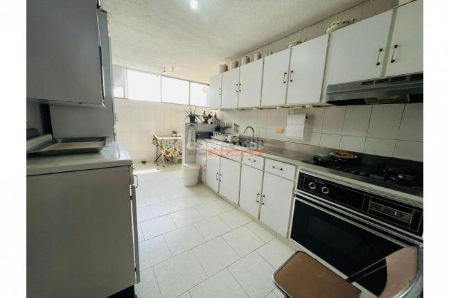 Apartamentos, Venta, Centenario - $550.000.000