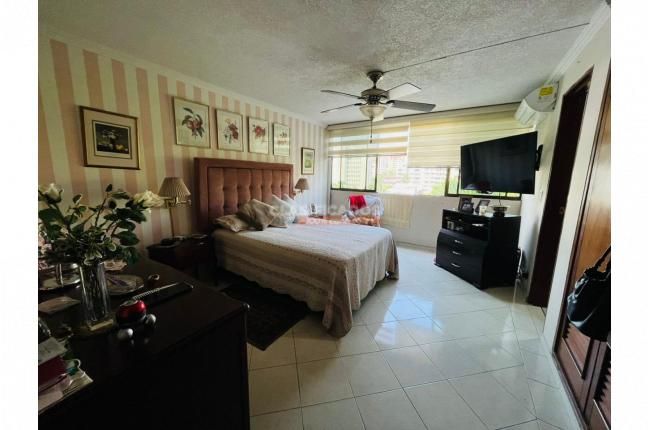 Apartamentos, Venta, Centenario - $550.000.000