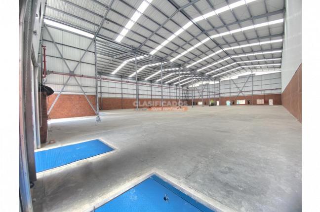 Locales y Bodegas, Alquiler en Yumbo