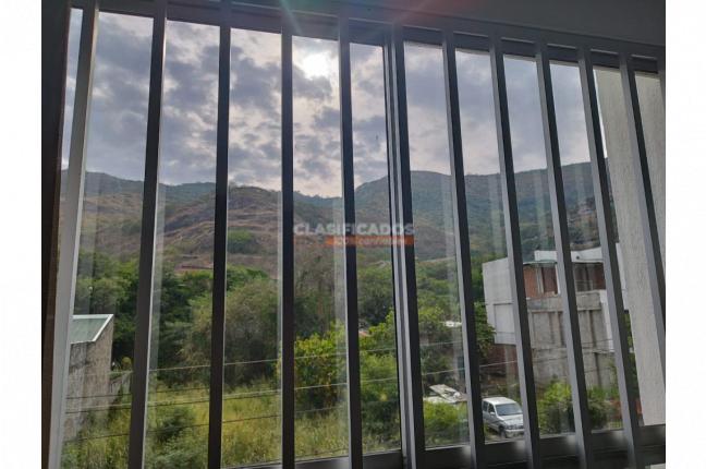 Apartamentos, Venta, Colinas del Bosque - $225.000.000