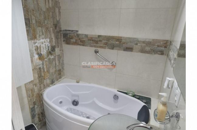 Apartamentos, Venta, Colinas del Bosque - $225.000.000