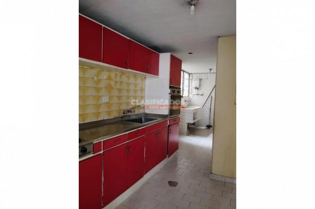 Apartamentos, Venta, Versalles - $300.000.000