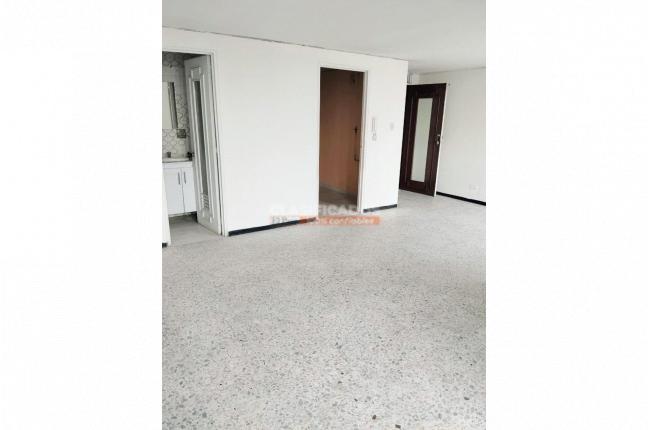 Apartamentos, Venta, Versalles - $300.000.000