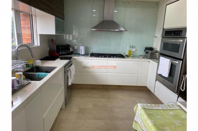 Apartamentos, Venta, Arboleda - $1.550.000.000