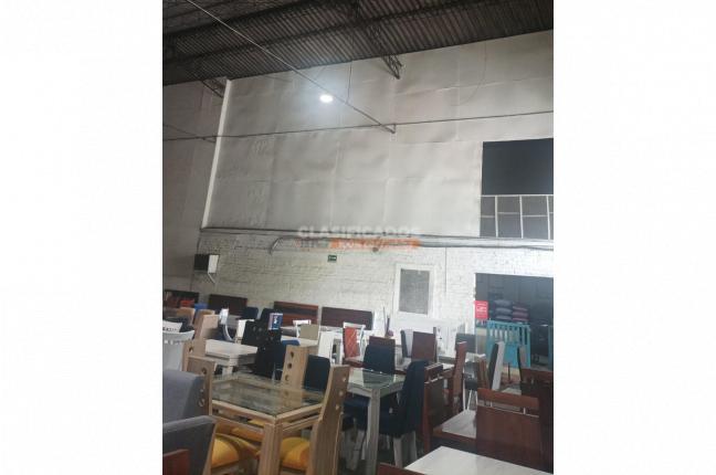 Locales y Bodegas, Alquiler, El Troncal - $13.900.000