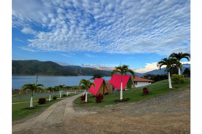 Fincas y Casas Campestres, Venta, Calima (Darién) - $3.000.000.000