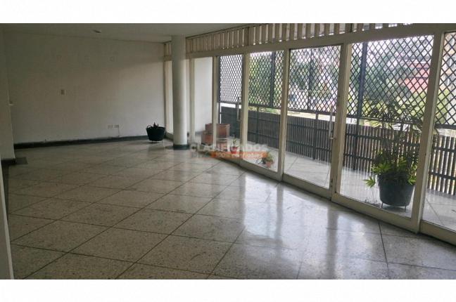 Edificios, Venta en Centenario