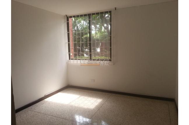 Apartamentos, Venta, Ciudad Capri - $420.000.000