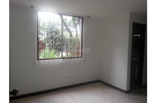 Apartamentos, Venta, Ciudad Capri - $420.000.000