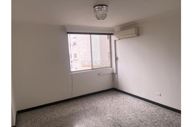 Apartamentos, Venta, Versalles - $530.000.000