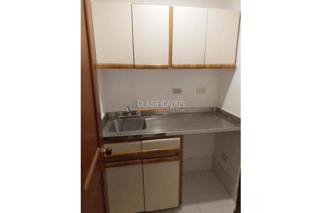 Oficinas y Consultorios, Alquiler, Centenario - $4.735.339