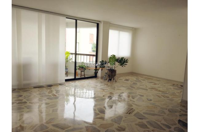 Apartamentos, Venta en Prados del Norte