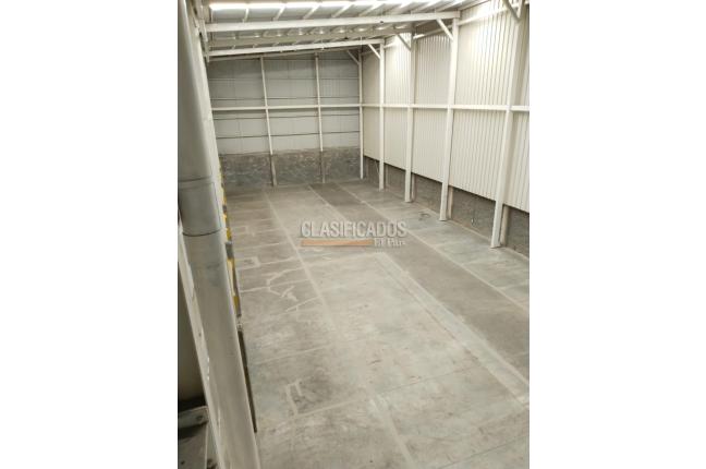 Locales y Bodegas, Alquiler, Yumbo - $17.000.000