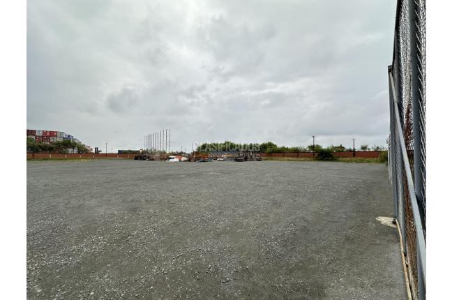 Lotes, Alquiler en Yumbo