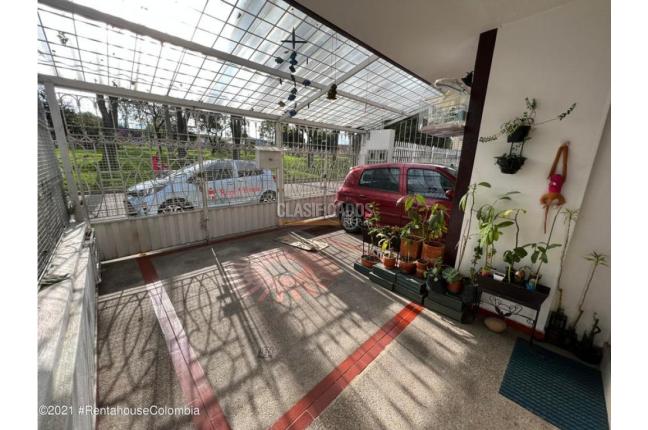 Casas, Venta, Bogotá - $690.000.000