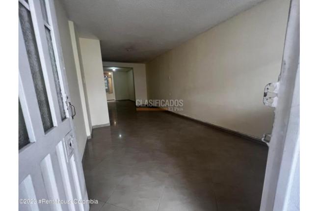 Casas, Venta, Bogotá - $690.000.000