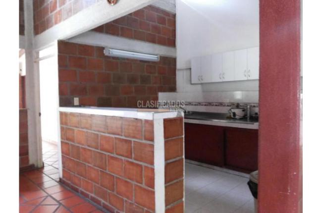 Habitaciones, Alquiler, La Buitrera - $420.000