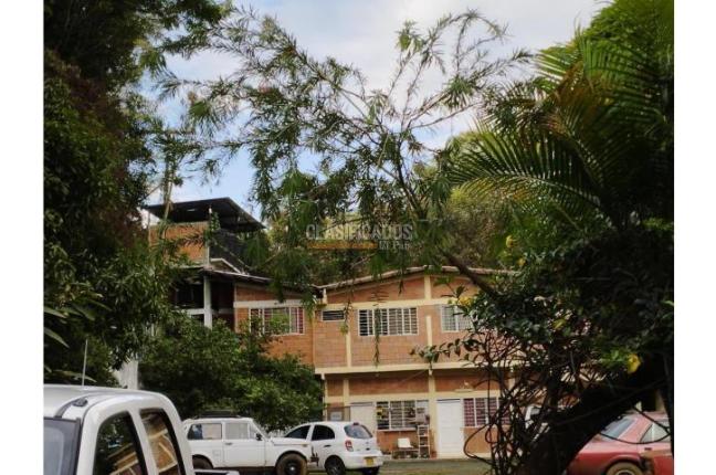 Habitaciones, Alquiler, La Buitrera - $420.000