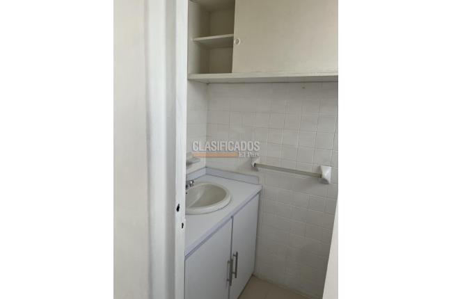 Locales y Bodegas, Alquiler, Tequendama - $1.400.000