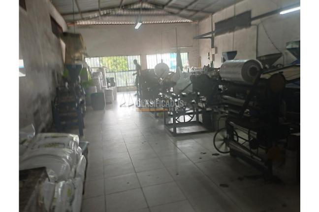 Locales y Bodegas, Venta, Santa Elena - $525.000.000