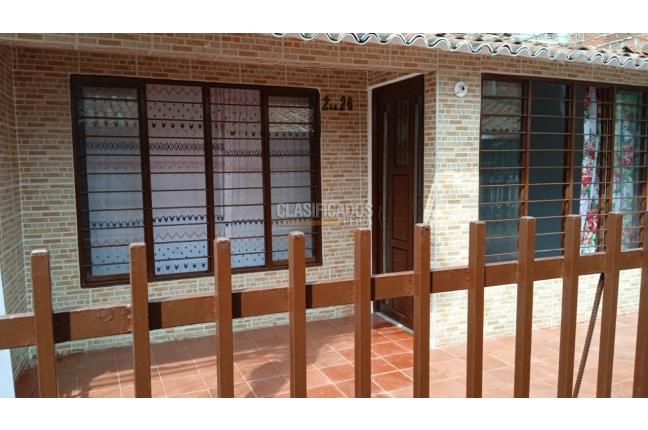 Casas, Venta en Floralia