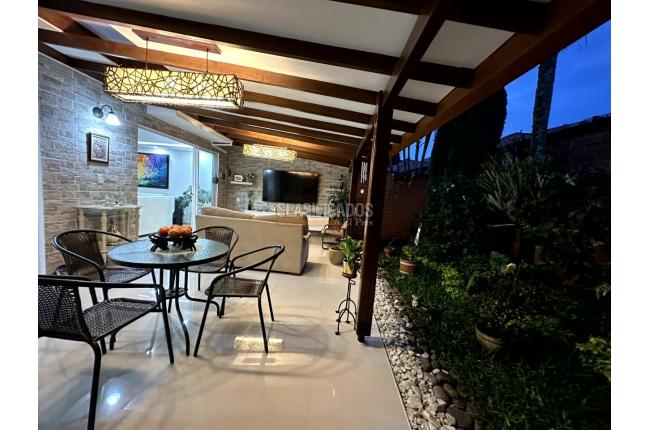 Casas, Venta, Ciudad Jardín - $730.000.000